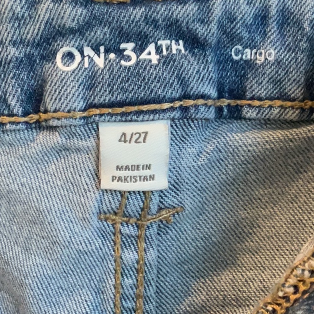 ON 34TH Wide-Leg Cargo Blue Jeans Size 4 - Picture 2 of 11